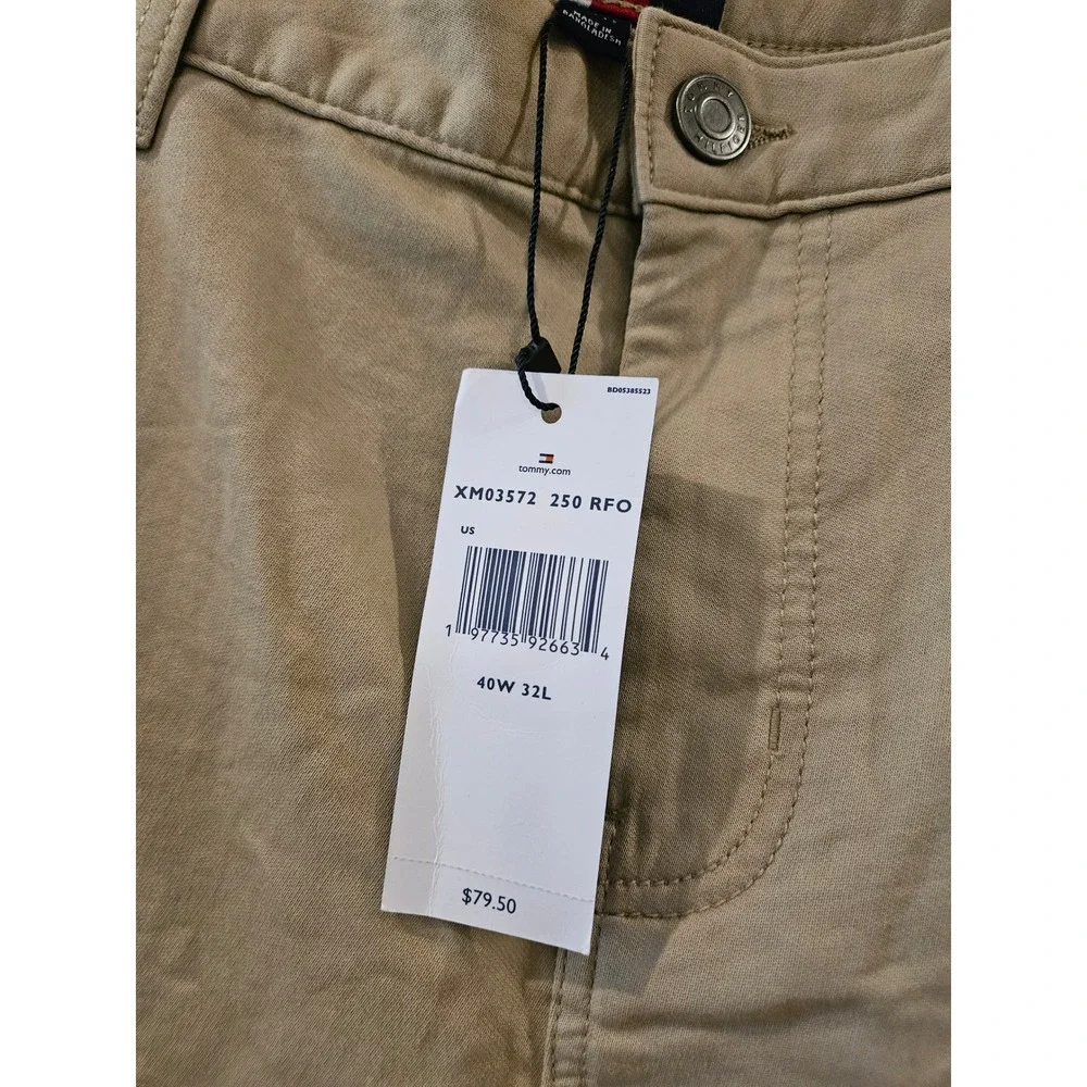 Tommy Hilfiger TH Flex Mens Tan Khaki Straight Leg Pants 40x32